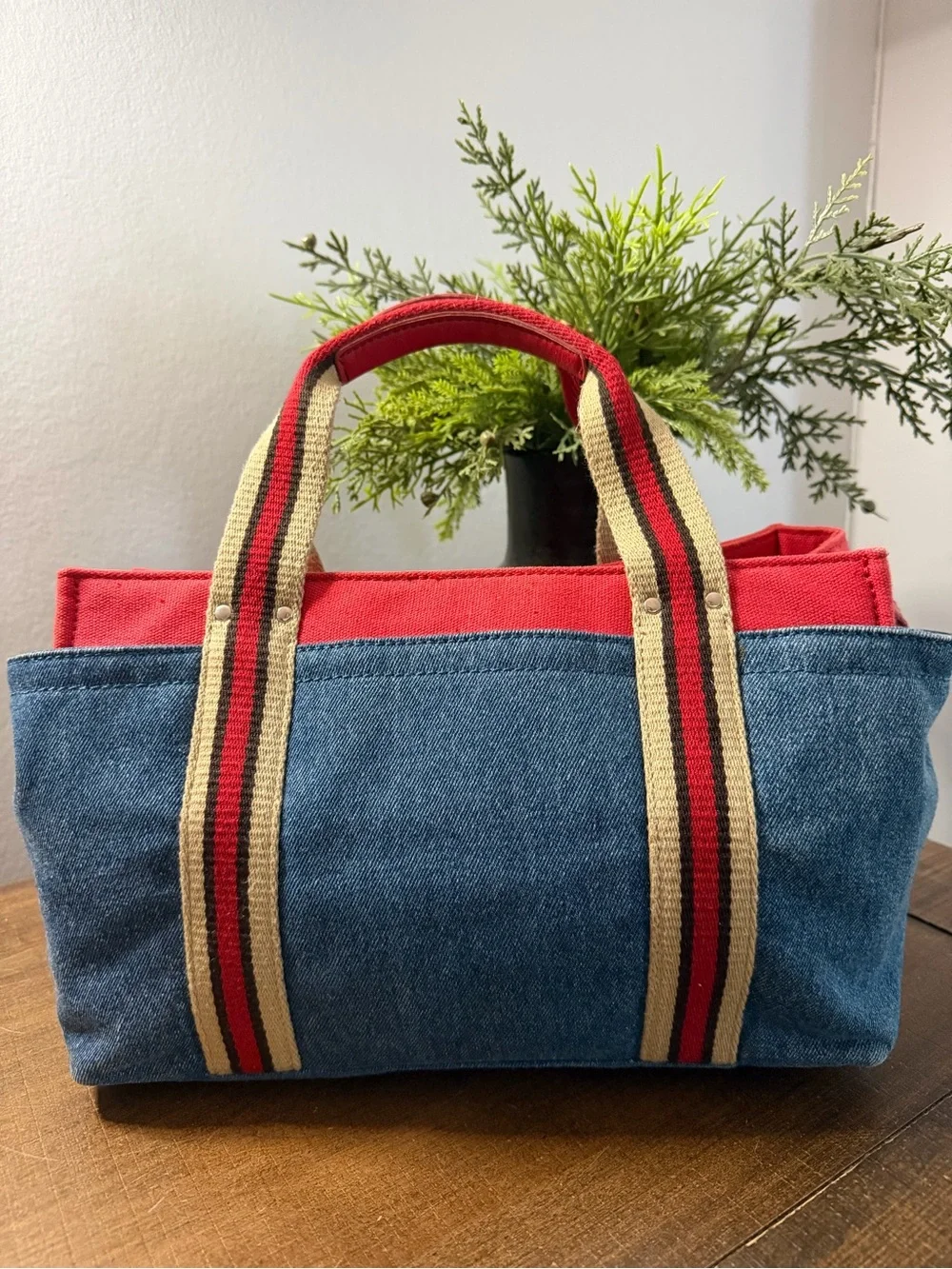 Tommy Hilfiger Y2K Vintage Satchel & Pouch